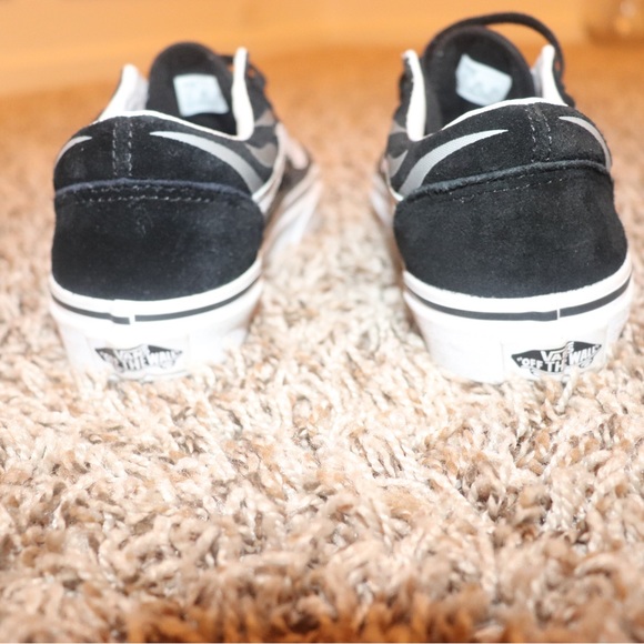 Black, white, & gray Vans - Picture 7 of 8